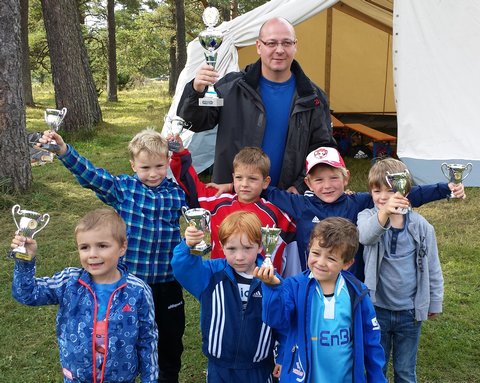 TGA-Bambinis sichern sich Turniersieg in Bubsheim Bambinis Turniersieg Bubsheim 2014